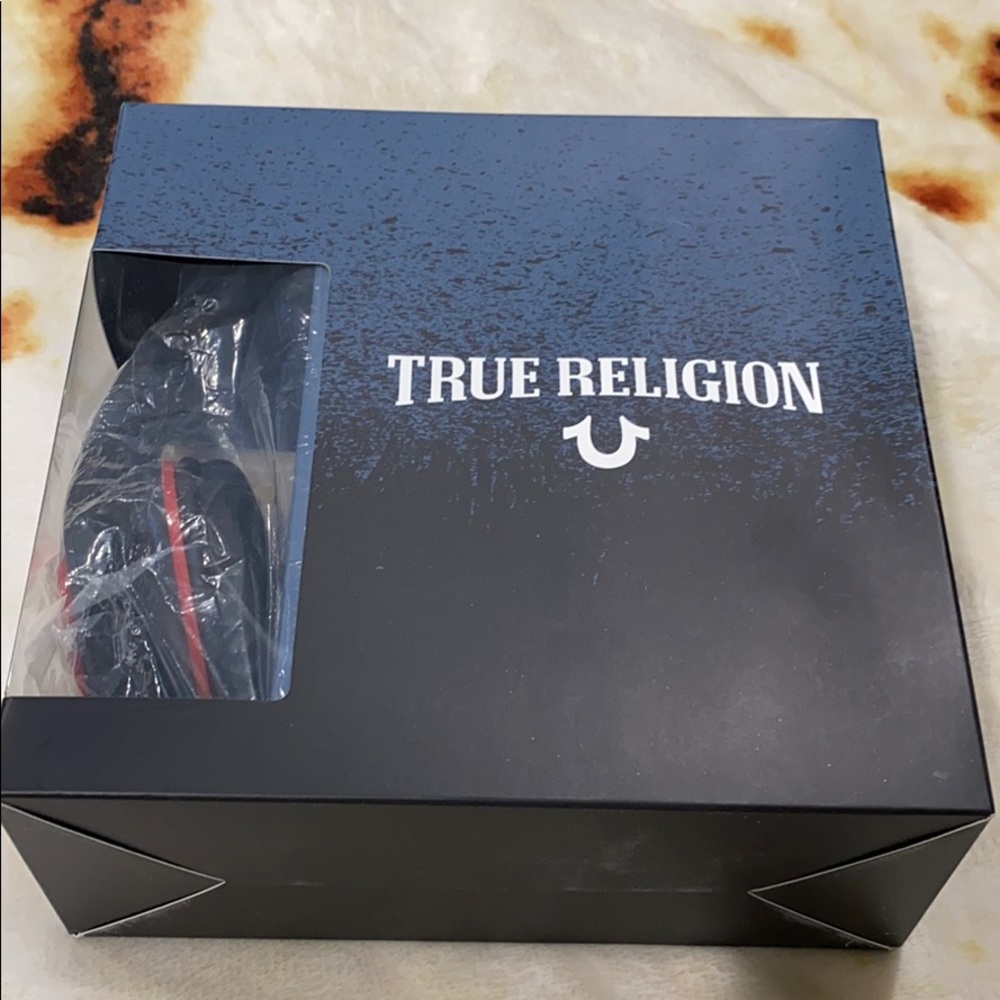 True Religion headphones NWT